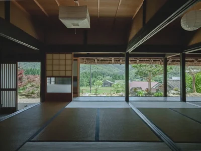 Tatami room and engawa veranda connecting to the garden at Mitoya Miyama Kyoto